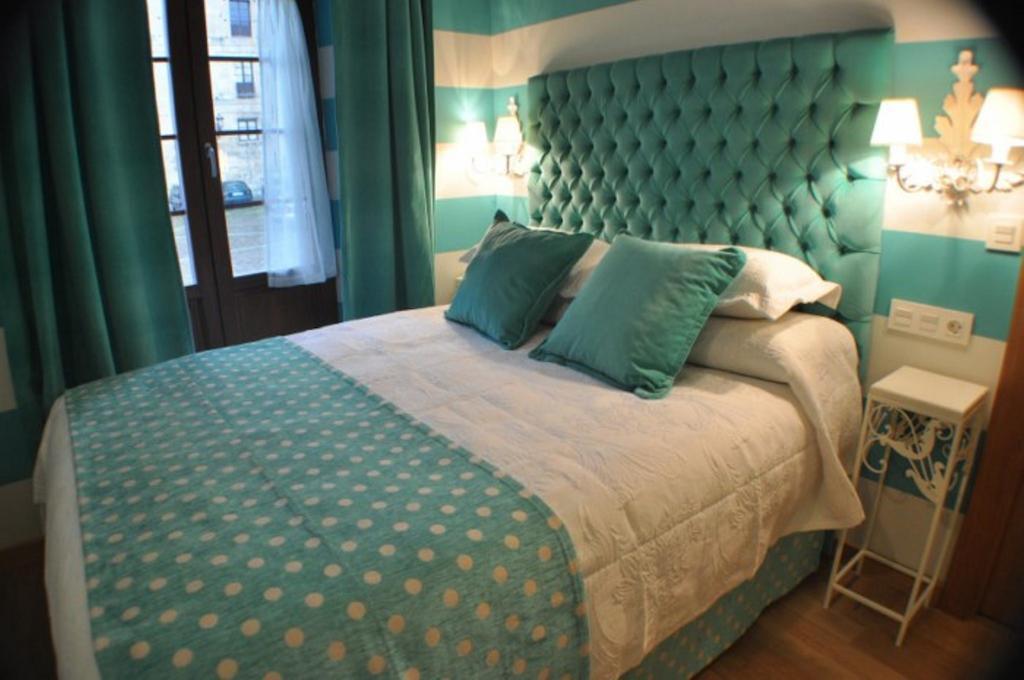 El Rincon Del Convento Hotel Ona Room photo